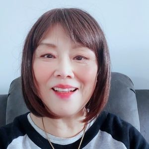 Meet your Posher, Becky hing